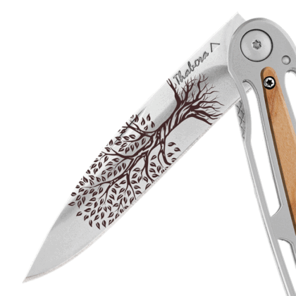 couteau grave personnalise motif arbre de vie couteau pliant cadeau homme gif